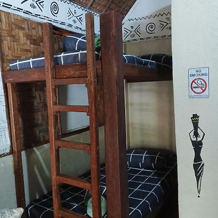 Hotel Two Crazy Monkeys Bakhawan Exterior foto