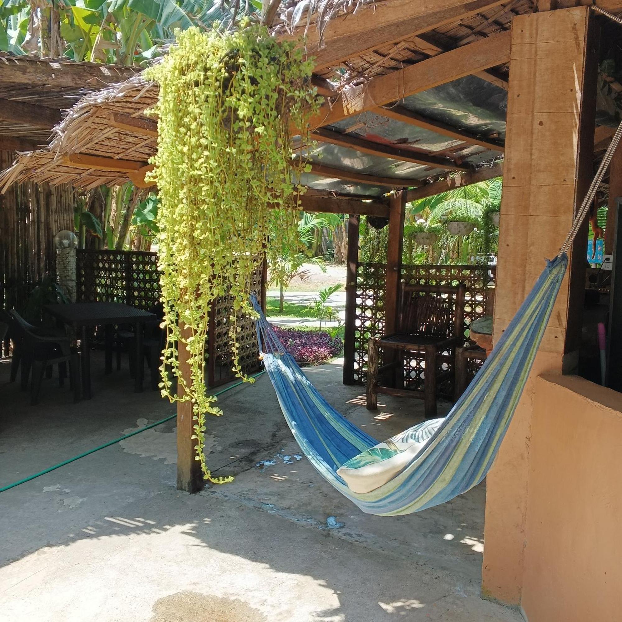 Hotel Two Crazy Monkeys Bakhawan Exterior foto
